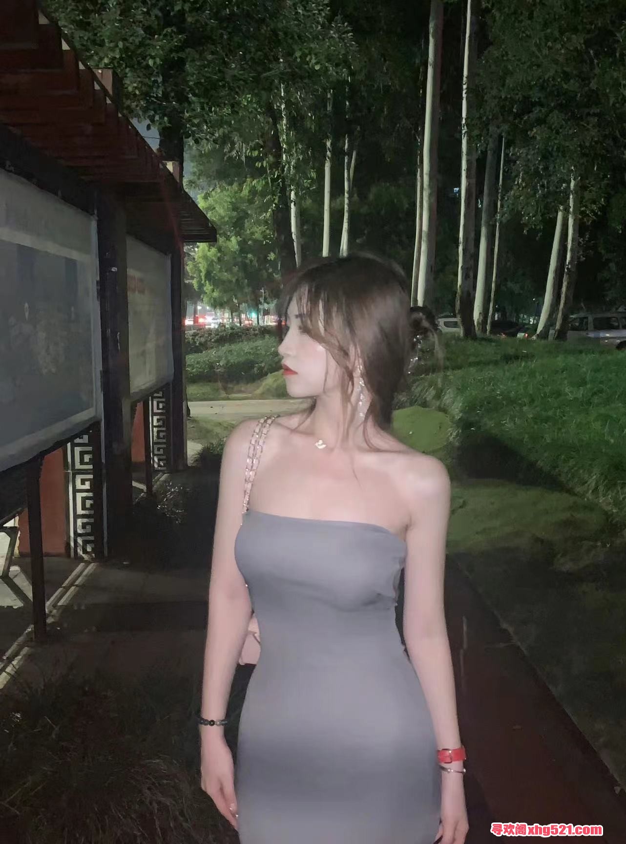 234241cgvf32nwbb5zpefg.jpg