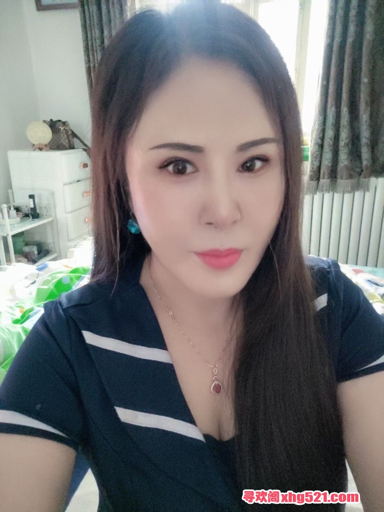 122307beemhbl8bwj8ah1a.jpg
