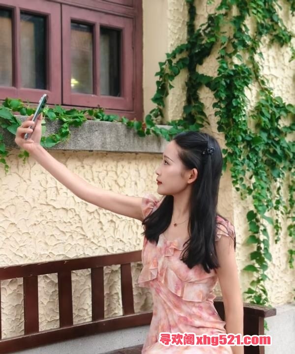 e177acd0-c771-418a-8f07-a2d740d2e90d.jpg